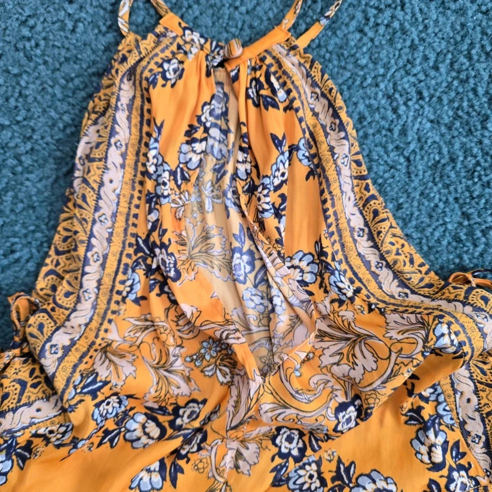 Free People Small Yellow Floral Paisley Handkerchief‎ Hem Halter Top Side Ties